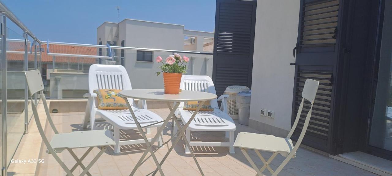 Villa Sul Mare Don Toto' Avola Buitenkant foto